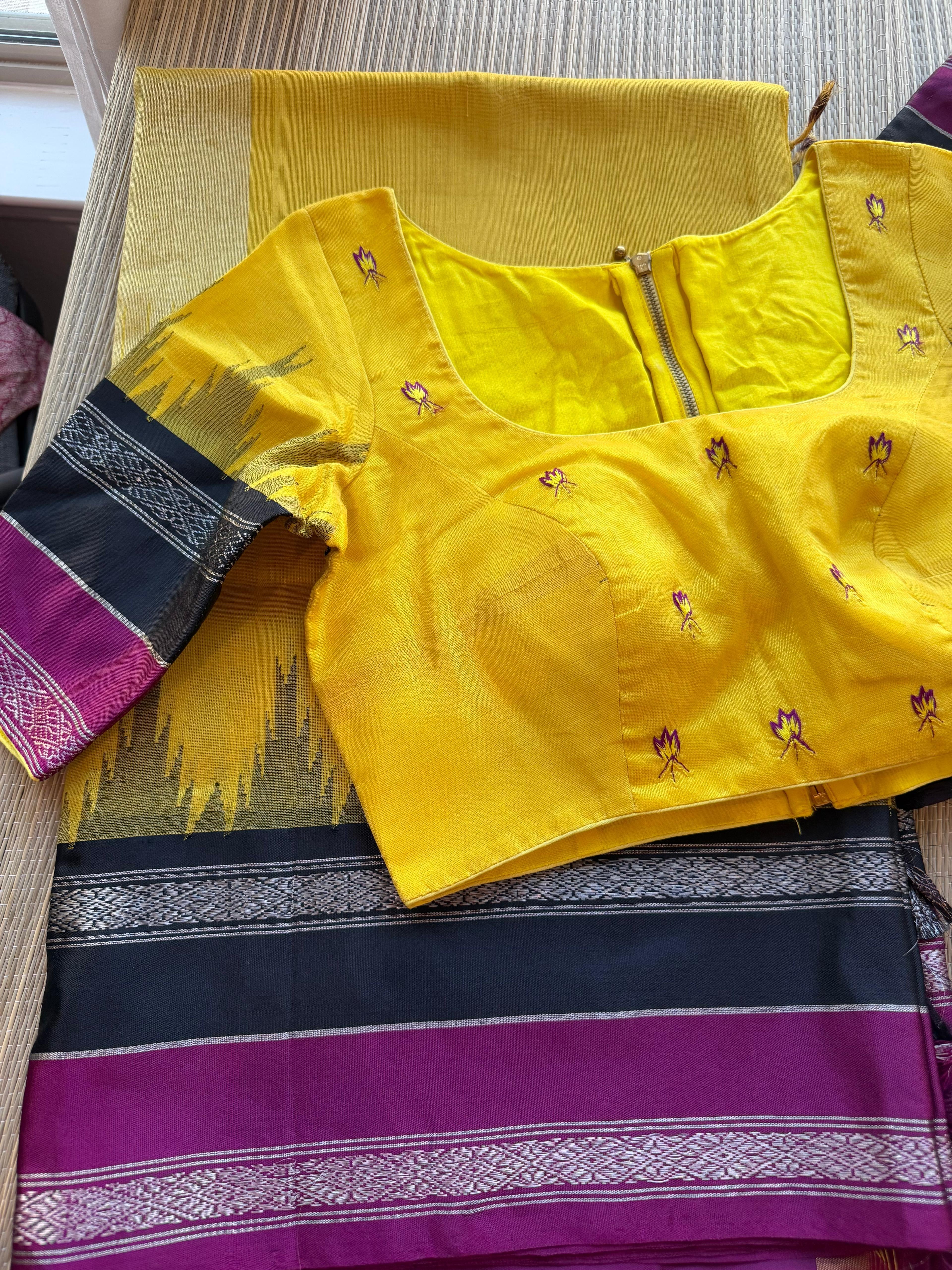 Podhuru khadi with kanchi weave border- Yellow/black