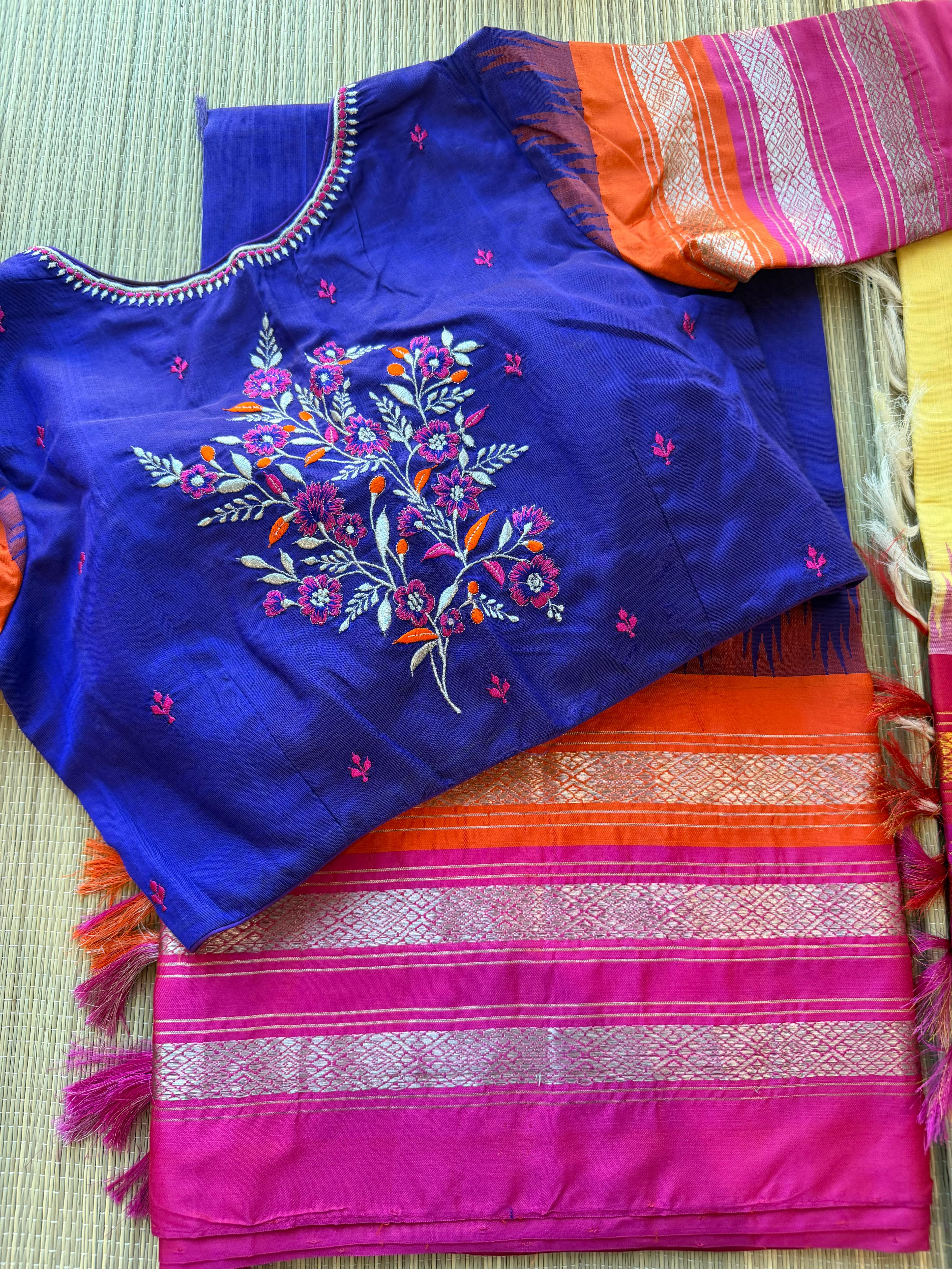 Podhuru khadi with kanchi weave border- Blue