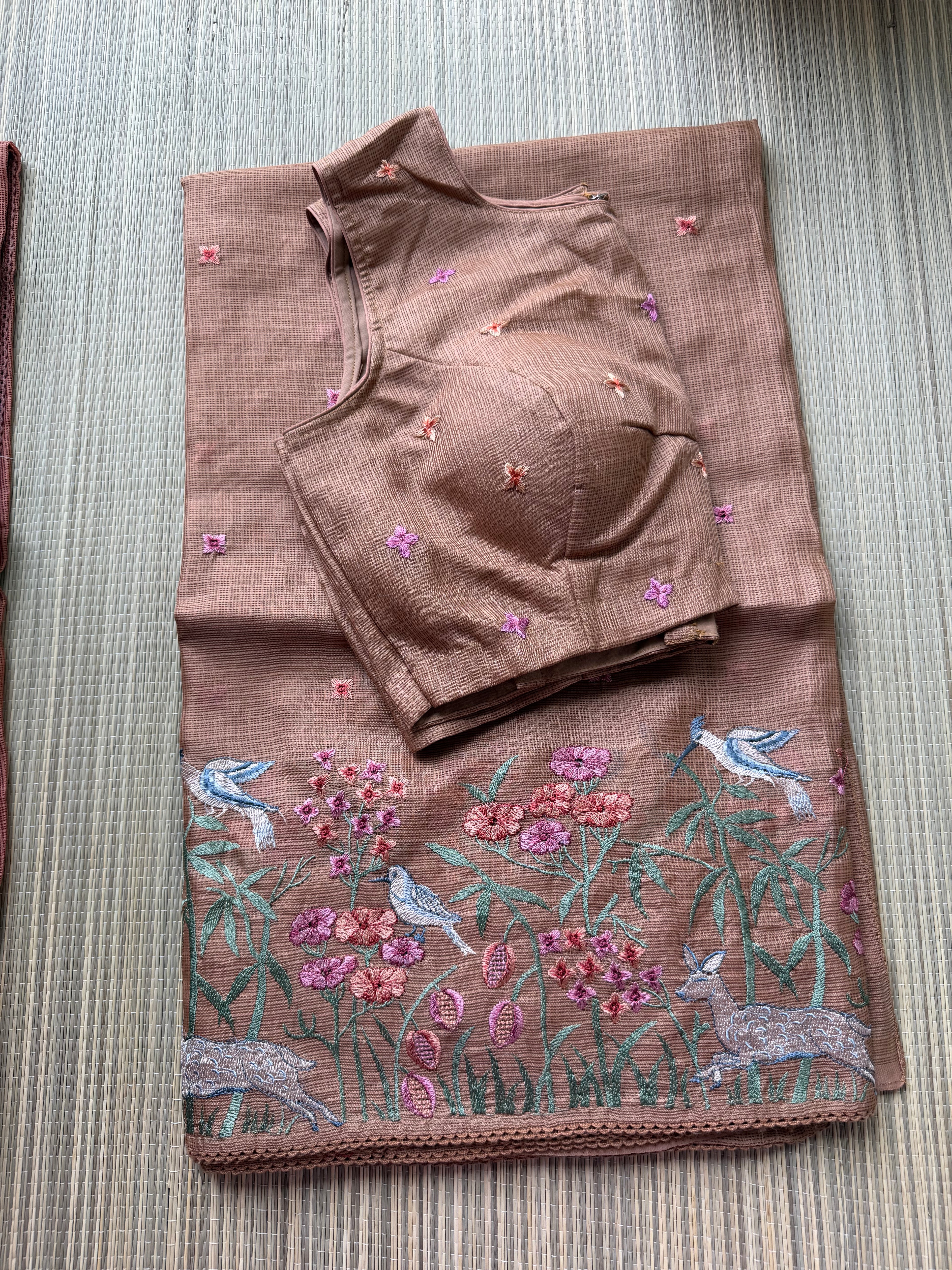 Kota Saree with Embroidered Deer Border
