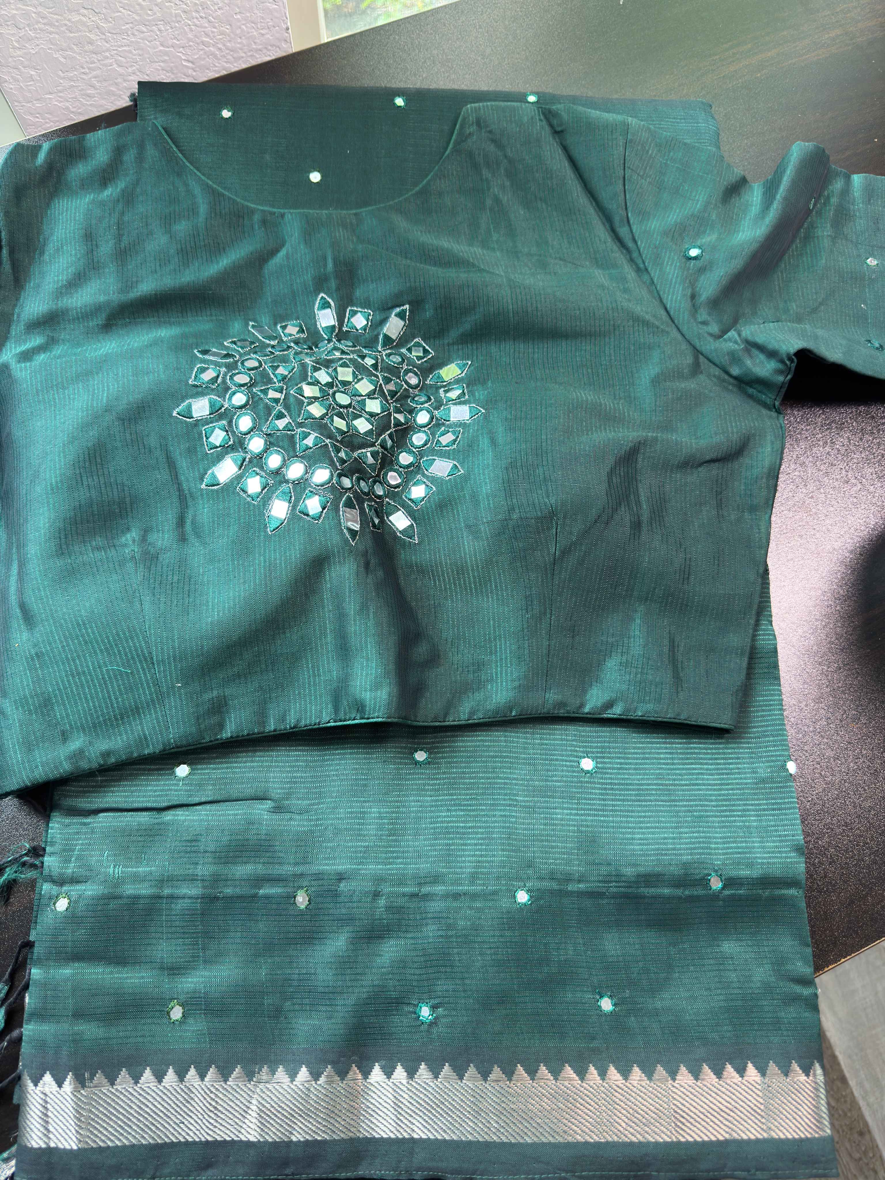 Mangalagiri Pattu Saree with Mirror Work & Embroidered Blouse -Green Circle