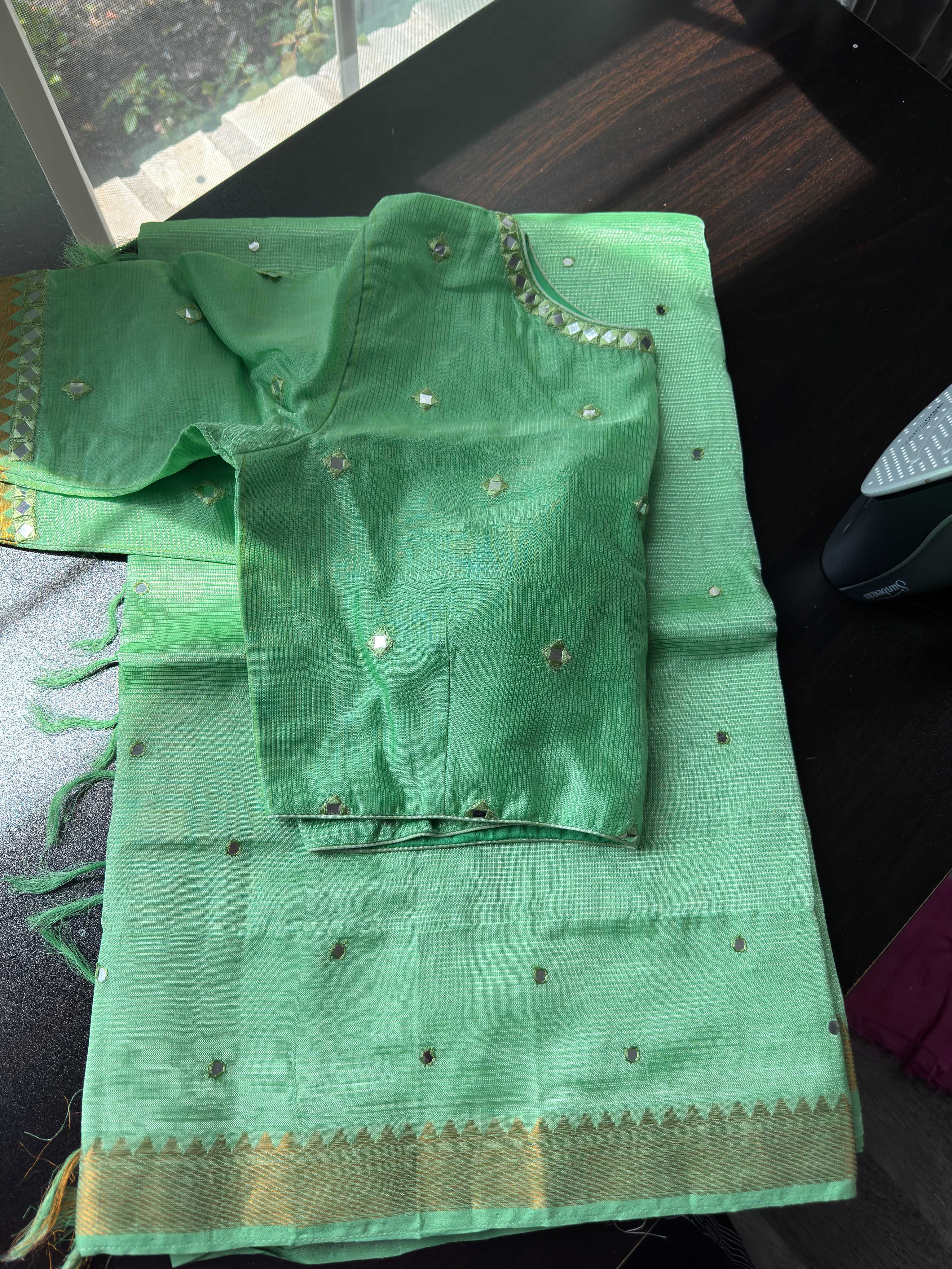 Mangalagiri Pattu Saree with Mirror Work & Embroidered Blouse -Light Green
