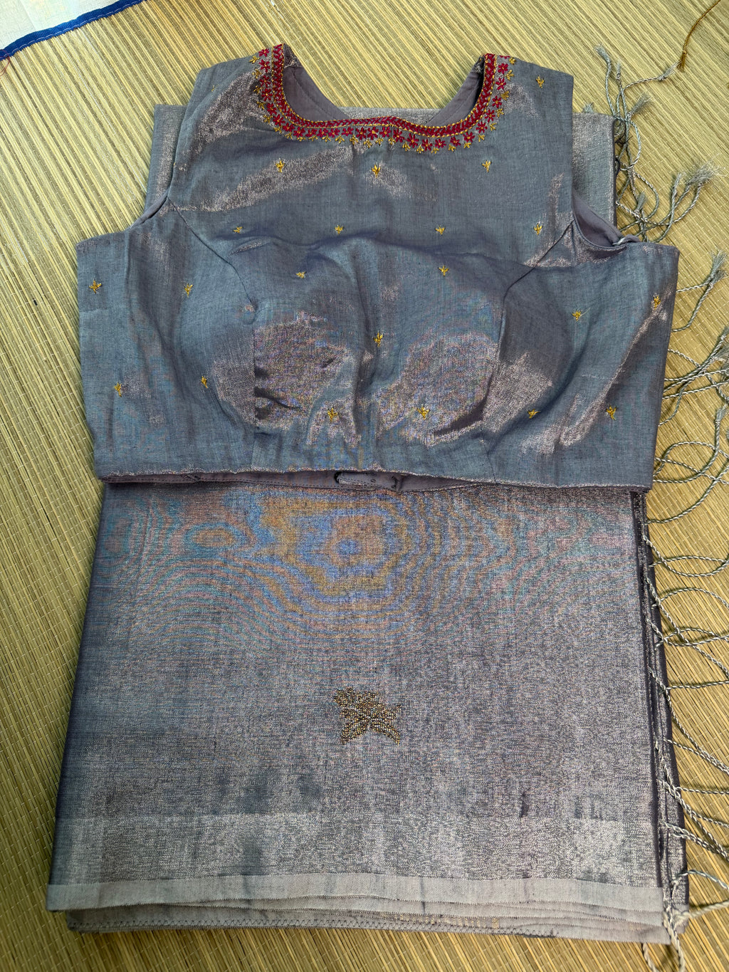 Tissue Jamdani Saree with Allover Motifs- Grey