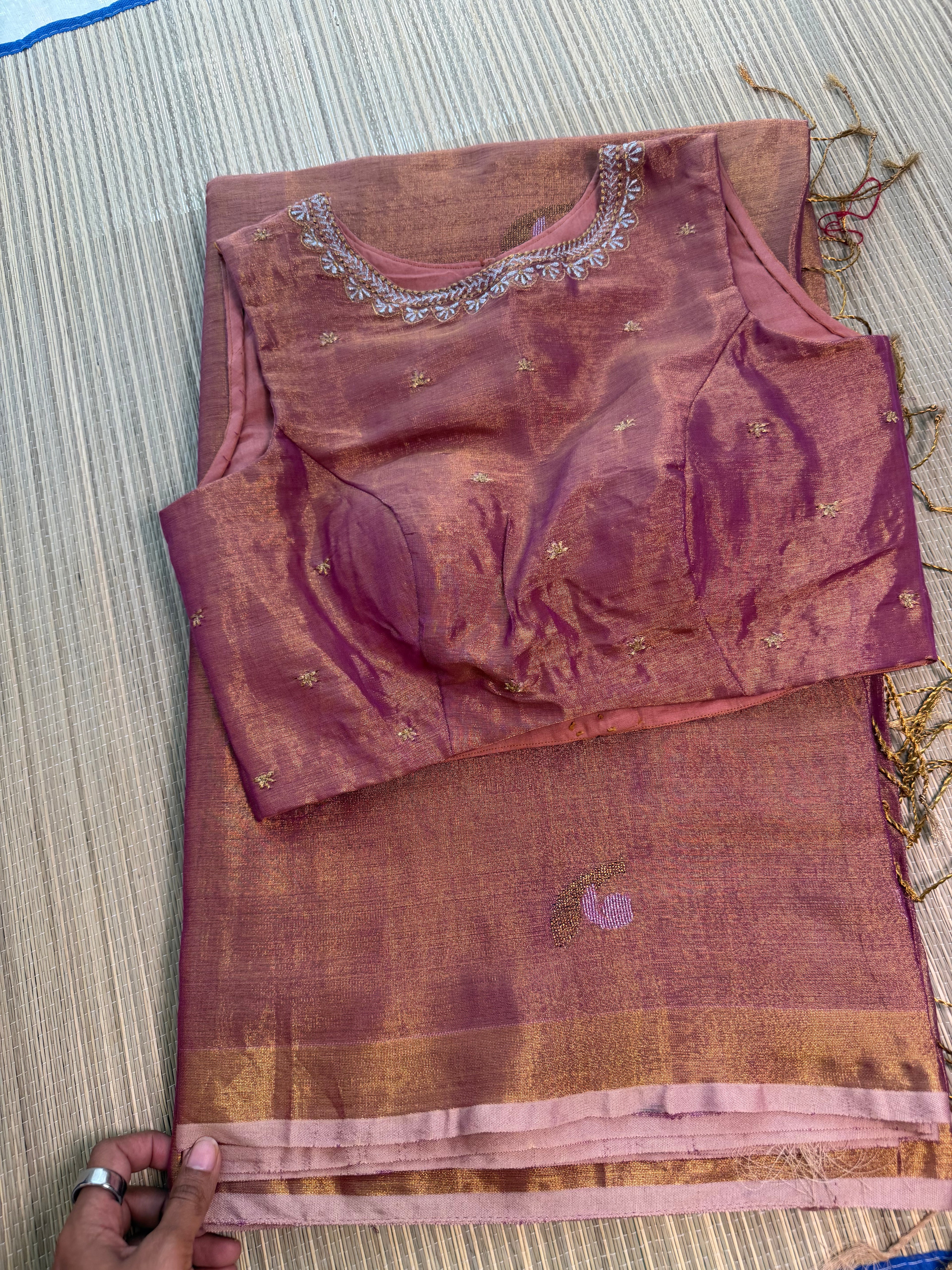 Tissue Jamdani Saree with Allover Motifs- Rose gold
