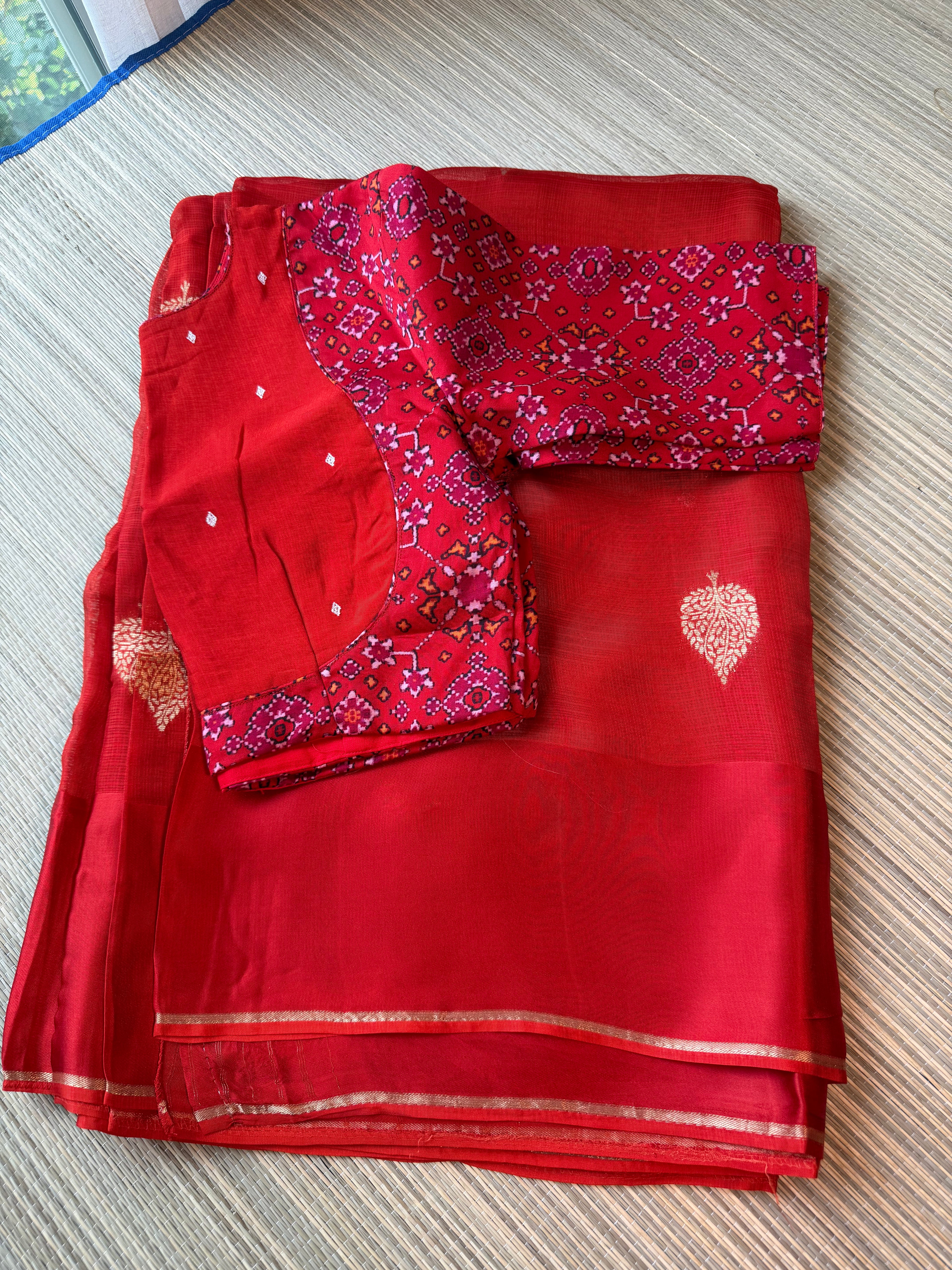 Kota Saree with printed sleeve Blouse -  Chilli Red