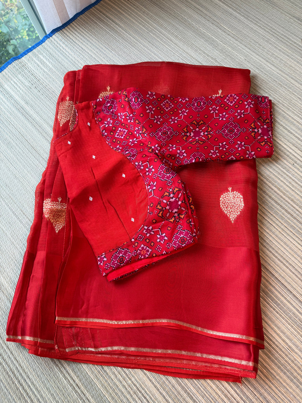 Kota Saree with printed sleeve Blouse -  Chilli Red