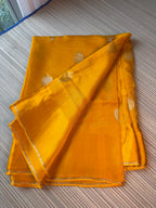 Kota Saree with printed sleeveless Blouse - Yellow/Brown