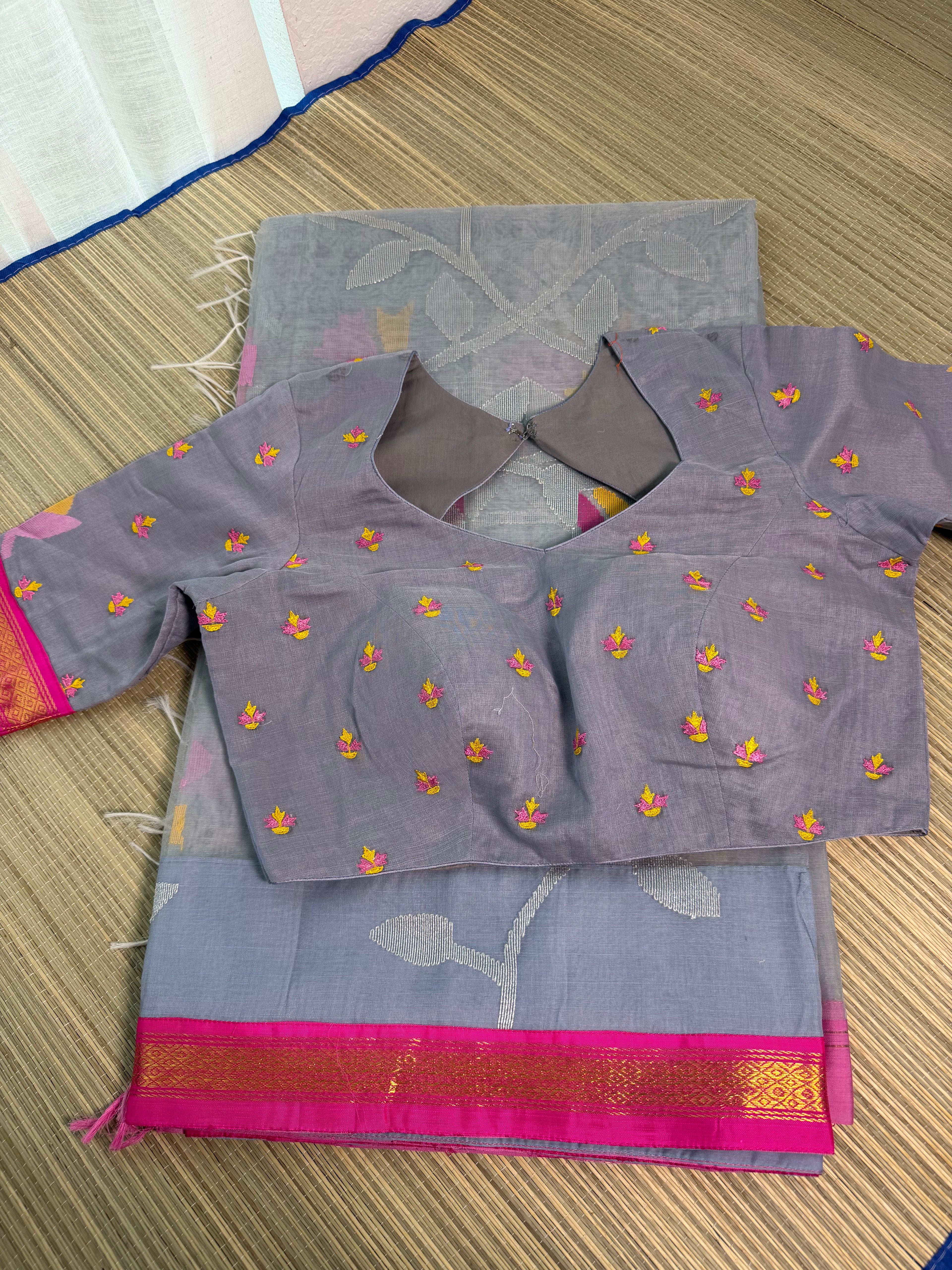 Muslin Jamdani Saree with Kanchi Border -