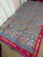 Muslin Jamdani Saree with Kanchi Border -