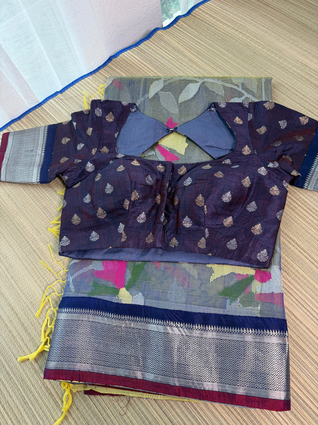 Muslin Jamdani Saree with Kanchi Border - Silver border