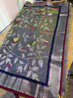 Muslin Jamdani Saree with Kanchi Border - Silver border