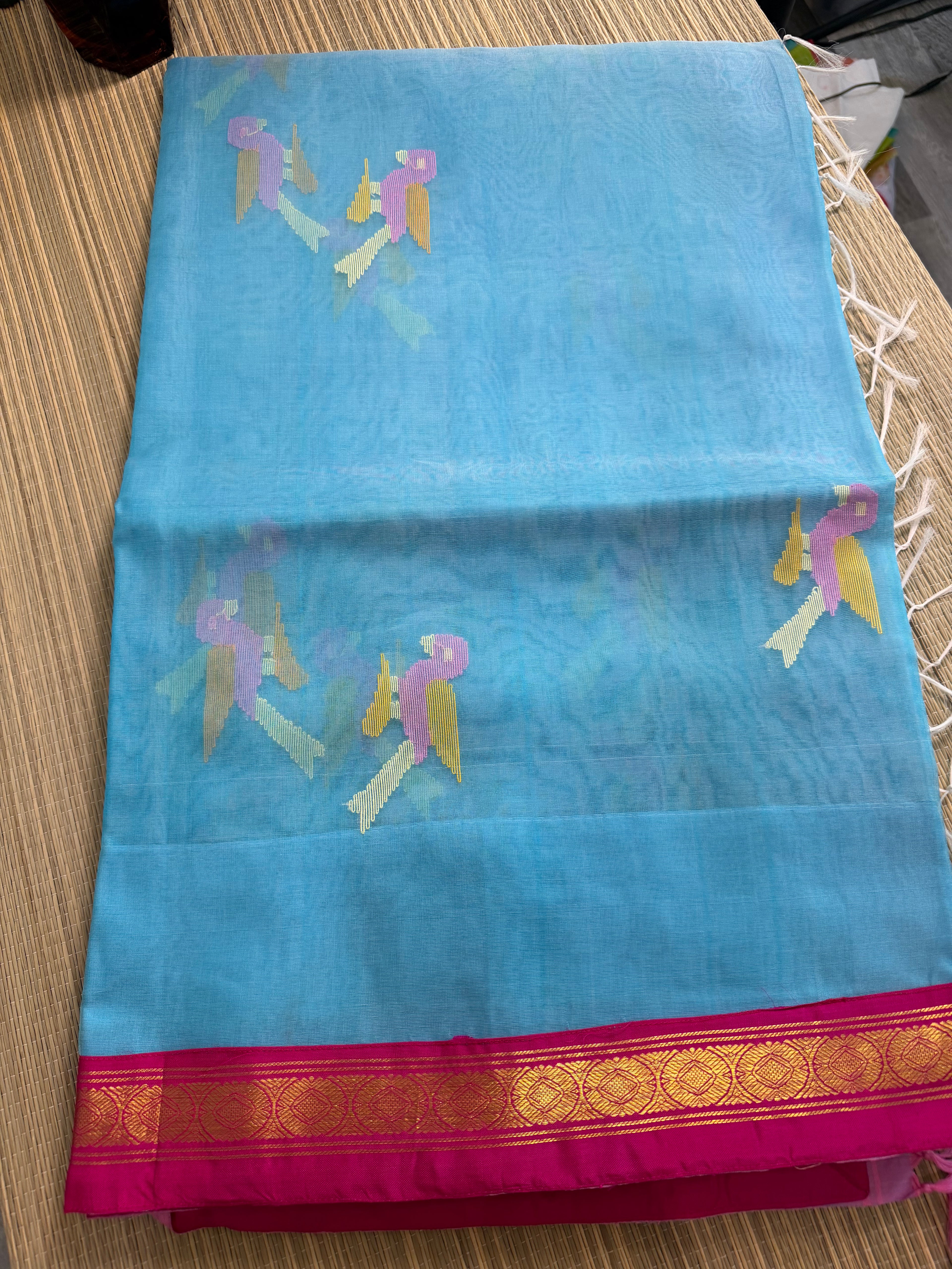 Muslin Jamdani Saree with Kanchi Border - Blue/Pink
