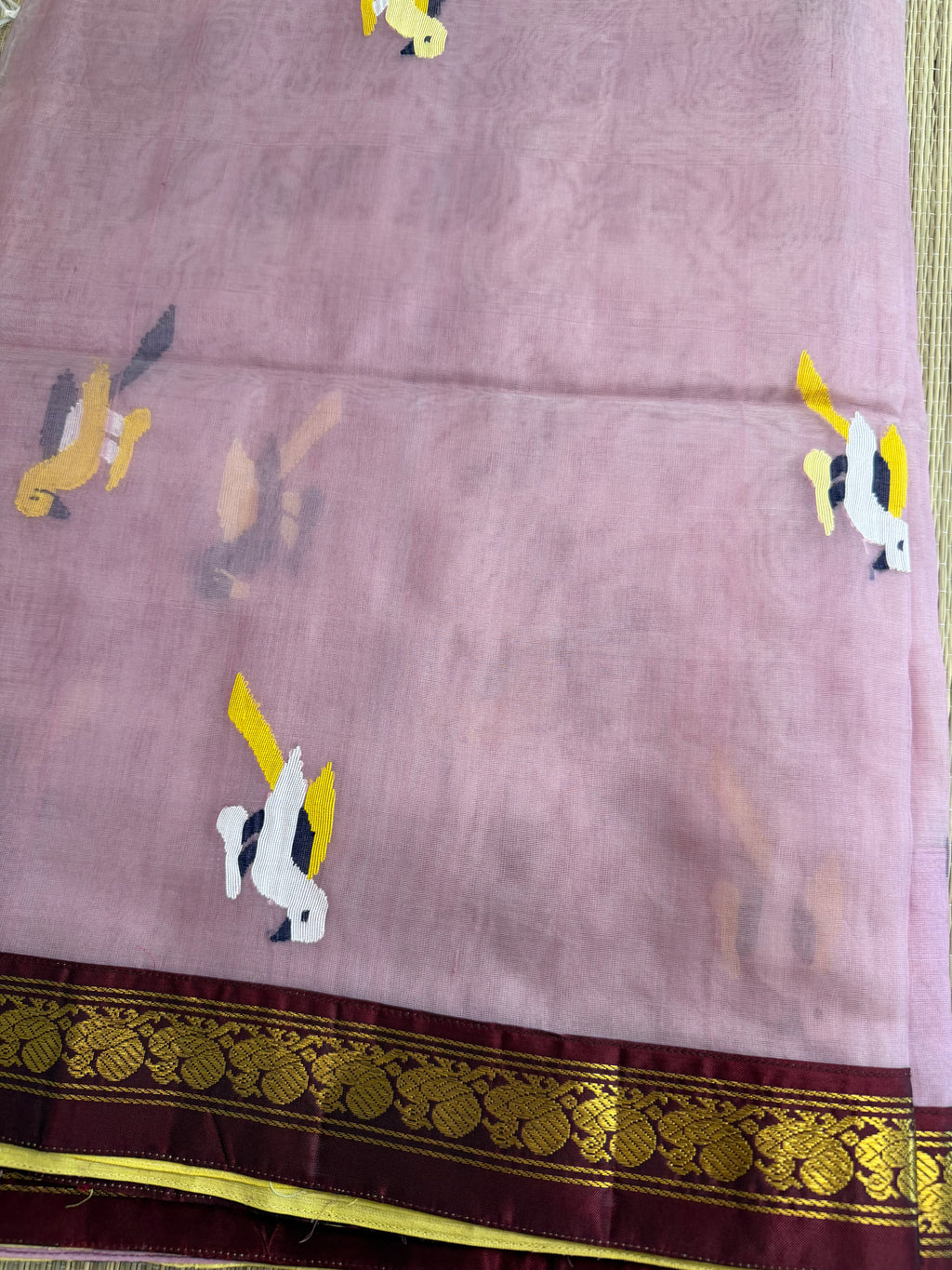 Muslin Jamdani Saree with Kanchi Border - Mauve