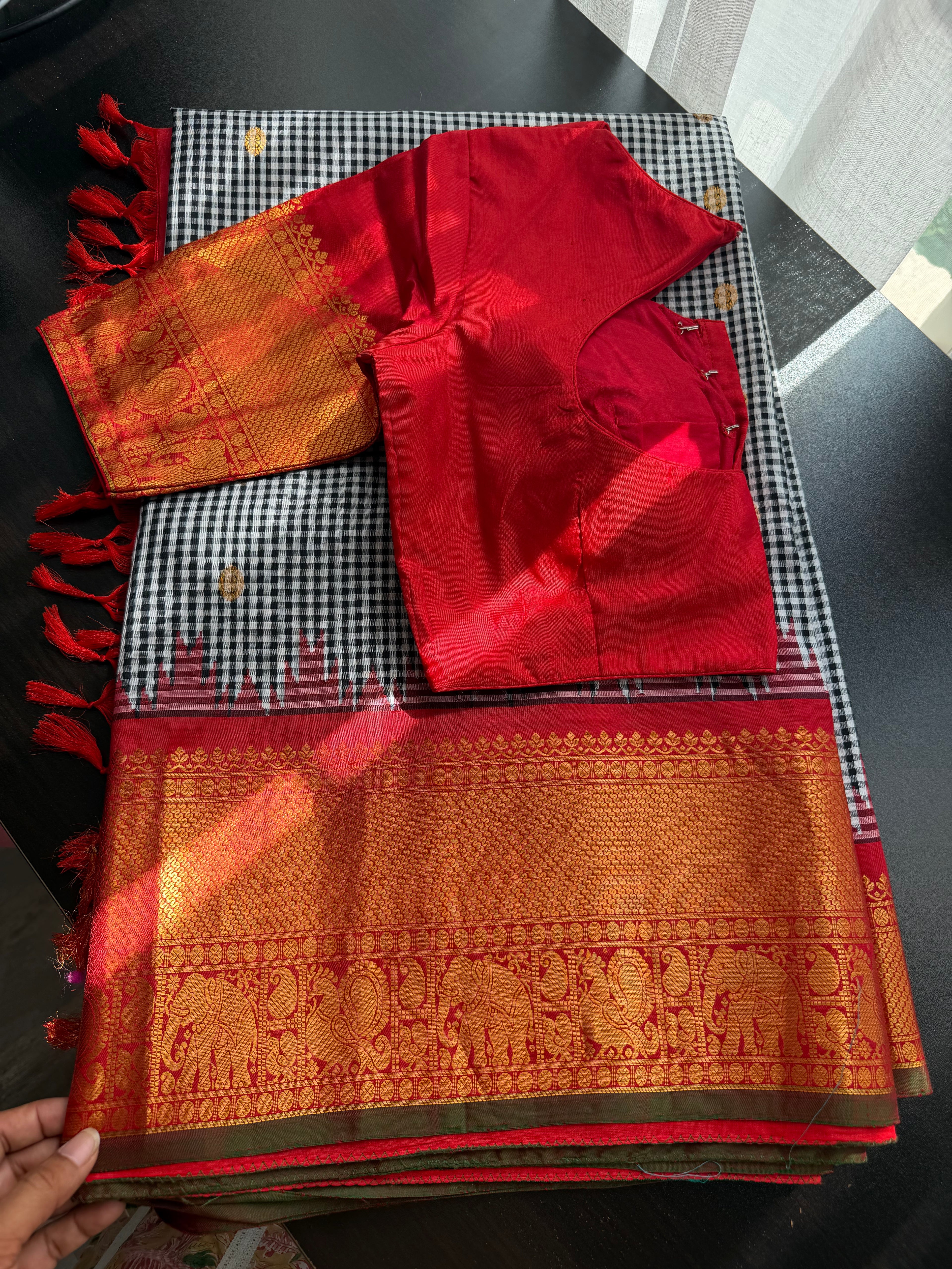 Black and white check with kanchi style border gadwal saree