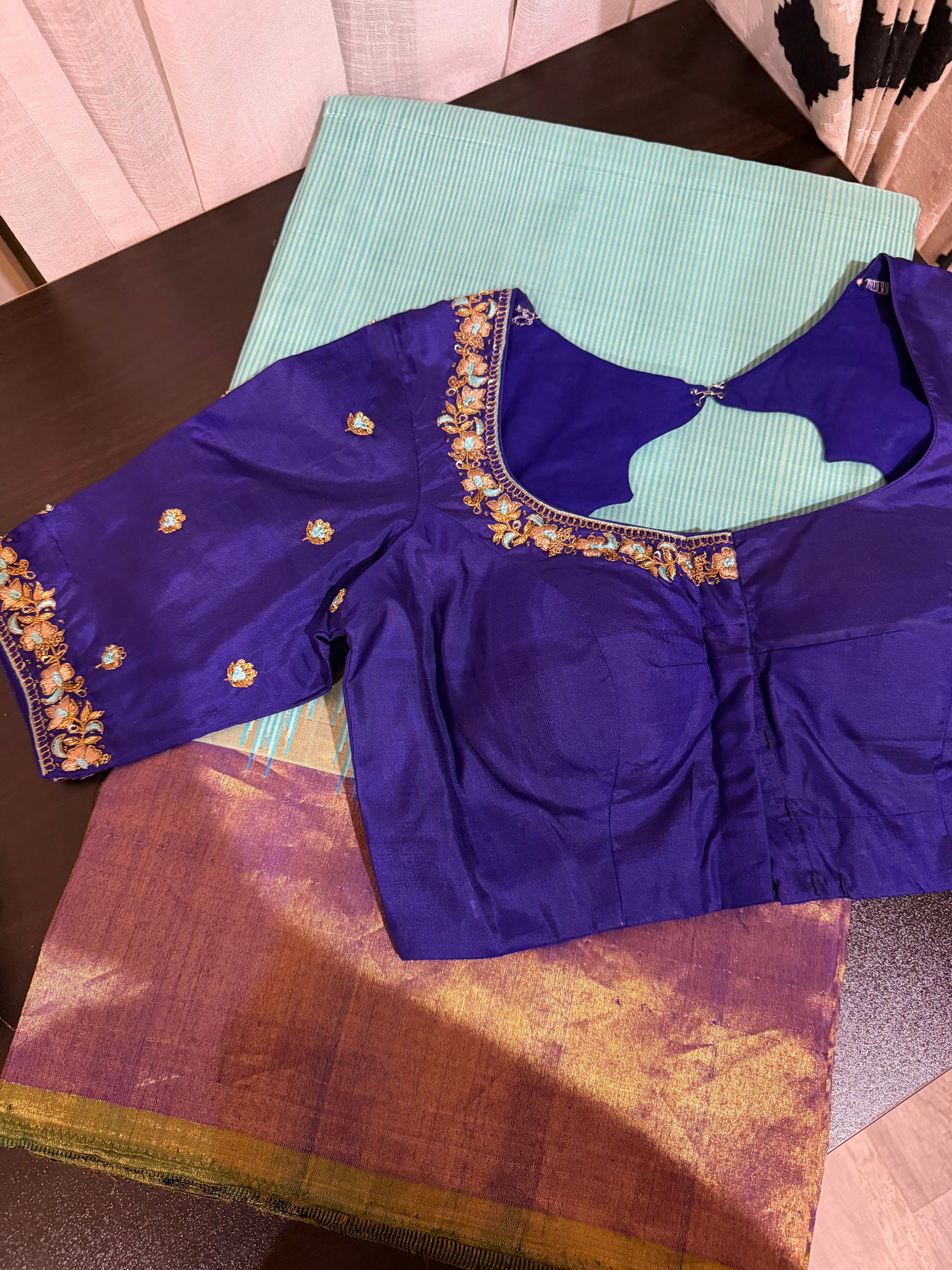 Blue Gadwal Saree with Shimmering Tissue Border