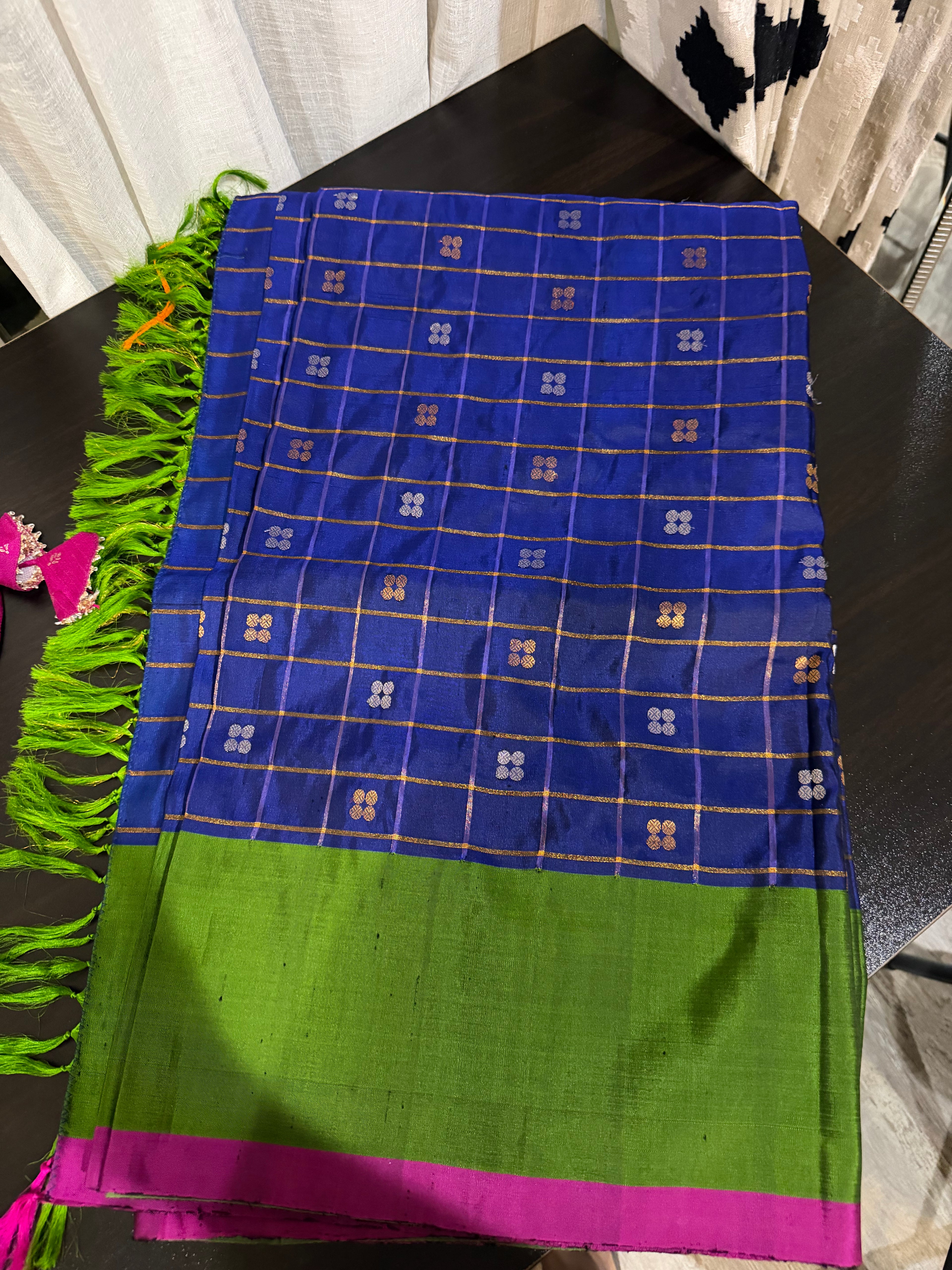 Green & Magenta Gadwal Silk Saree with Embroidered Blouse